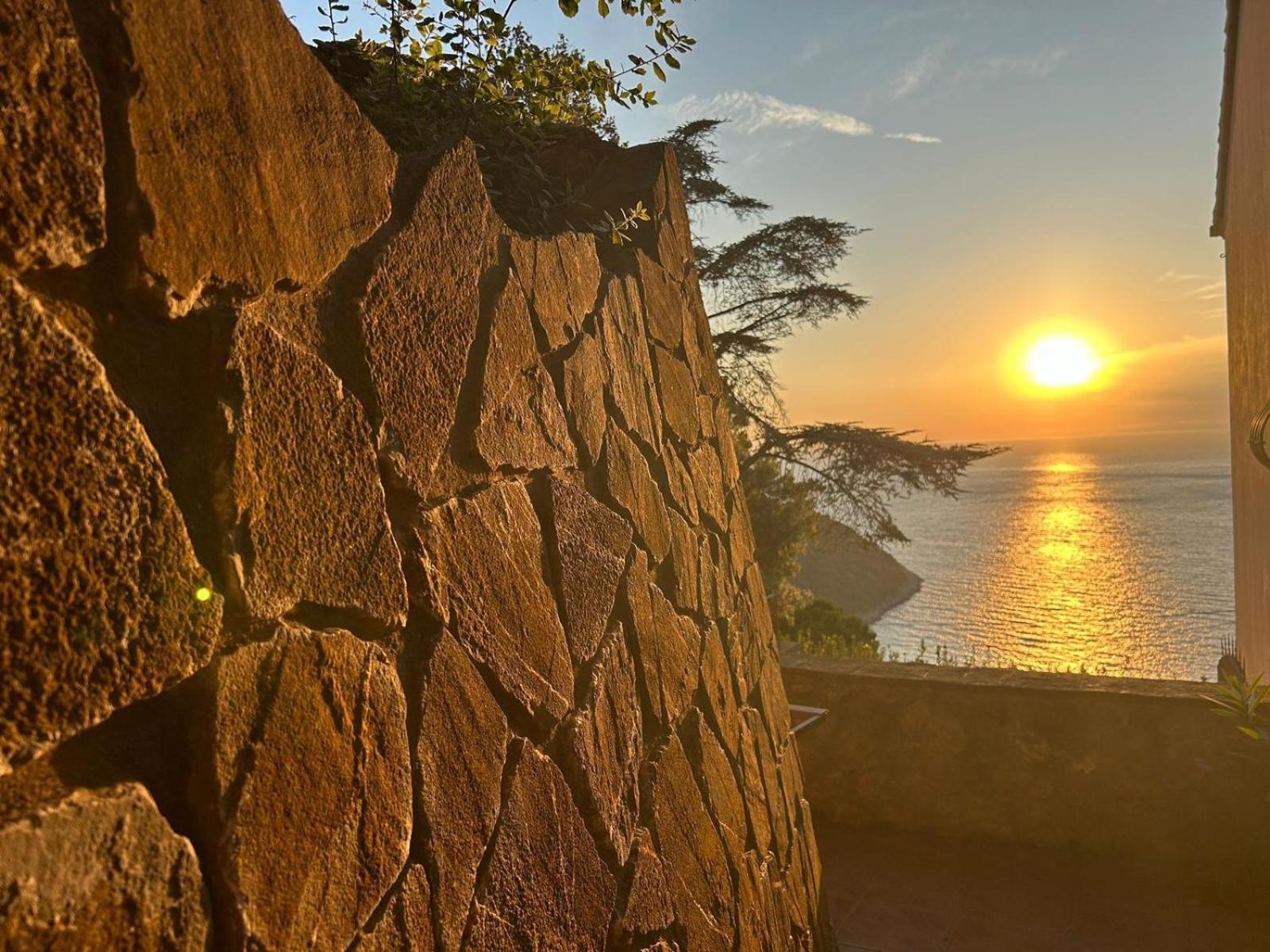 Villa Velta Sea Sunset Порто Санто Стефано Экстерьер фото